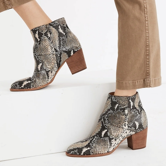 Madewell Shoes - The Rosie Ankle Boot in Snake Embossed Leather Size 9